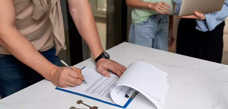 Advantages of Using Assignment of Contract in Real Estate in Council Bluffs, IA