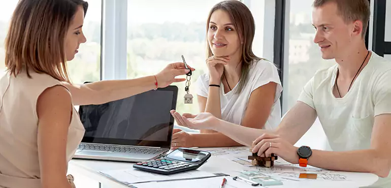 What to Expect When Selling a Power of Sale Property in De Witt, IA