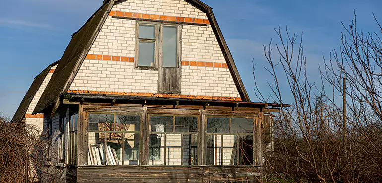 Own a Rental in Disrepair? We’ll Take It Off Your Hands in Sioux Center