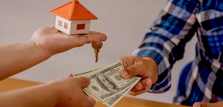 Why Cash Buyers Love Off Market Homes Too in Sheldon, IA?