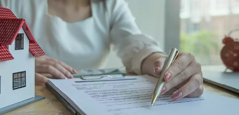 We Buy Homes to Help You Pay Off Debt – No Repairs or Upgrades Needed in Fort Dodge, IA